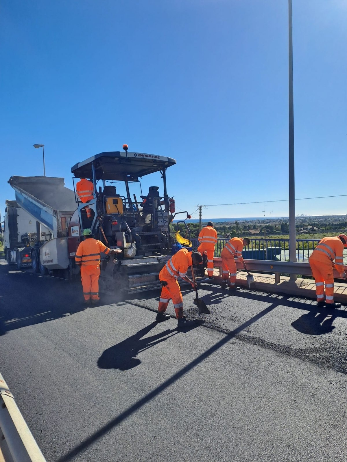 Benicàssim refuerza las vías principales de la zona sur dentro del plan de mejora del pavimento