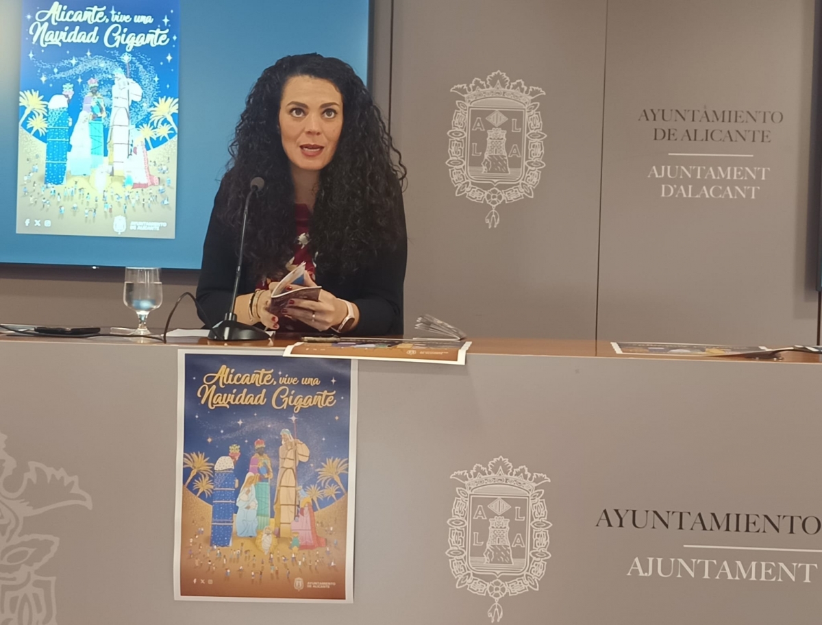 La edil de Fiestas, Cristina Cutanda. - La edil de Fiestas, Cristina Cutanda.