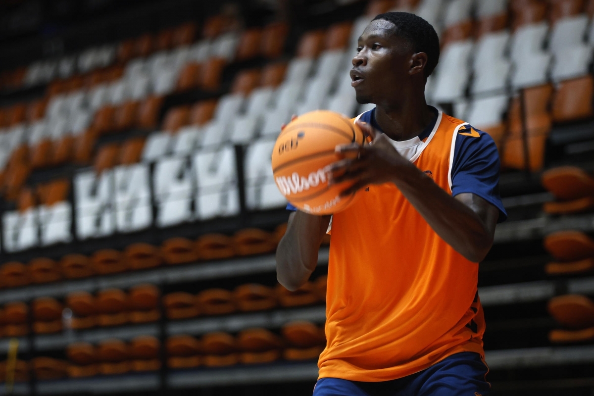 Macedonia convoca a Omari Moore, que podría dejar de contar como extracomunitario