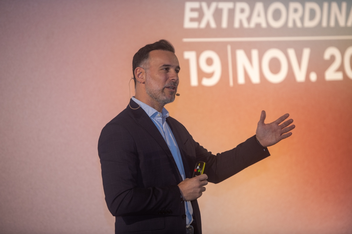 Asamblea extraordinaria de Aefa en 2025. - Foto: RAFA MOLINA Asamblea extraordinaria de Aefa en 2025.