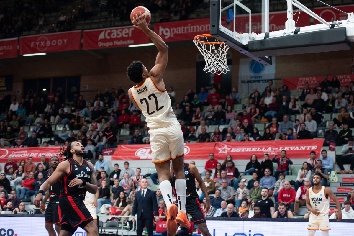 El UCAM CB, liderado por Forrest y con un gran Aaliya, llegará al top 16 europeo en dinámica ganadora