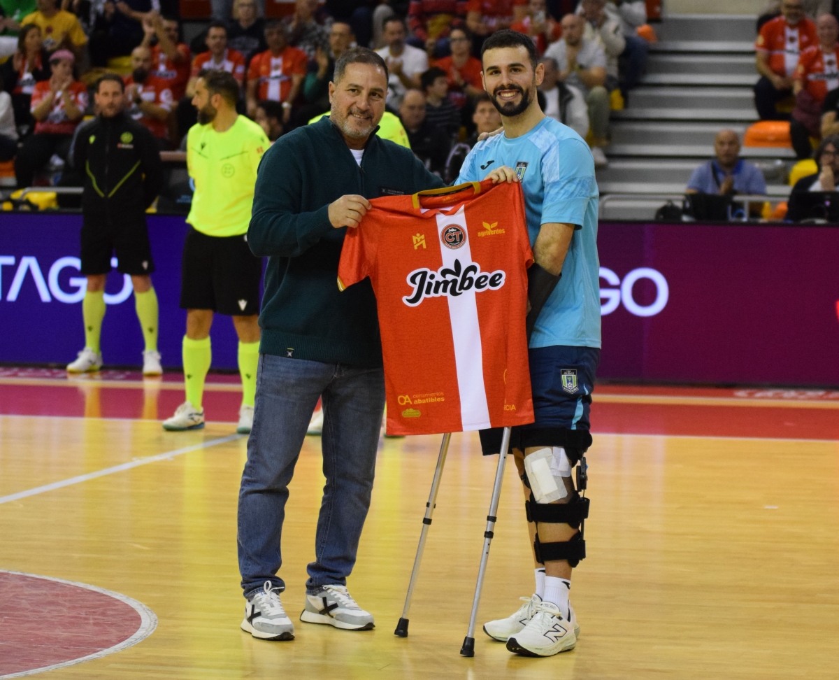  - Foto: JIMBEE CARTAGENA