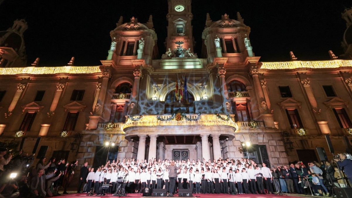 València enciende este viernes la Navidad con un espectáculo de música, pólvora y luces