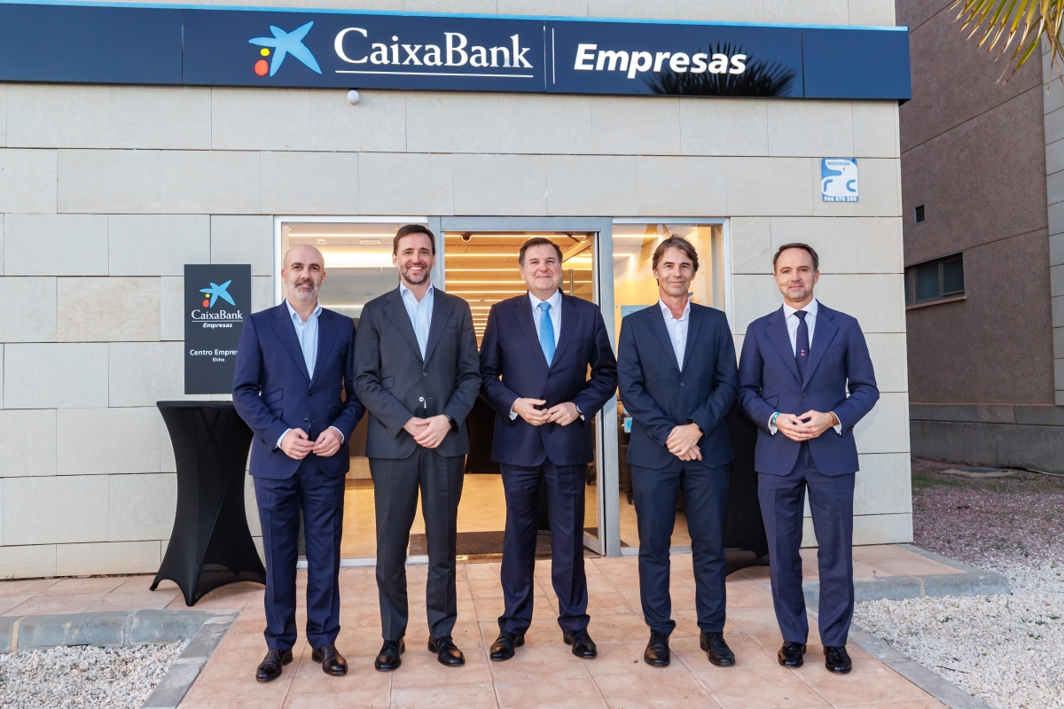 CaixaBank inaugura un nuevo Centro de Empresas en Elche