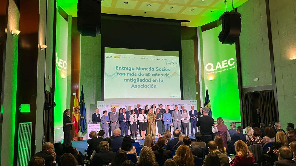 Inescop recibe el premio de la AEC por su compromiso con la calidad del calzado