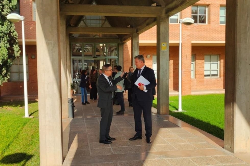 La Generalitat fija una agenda para 