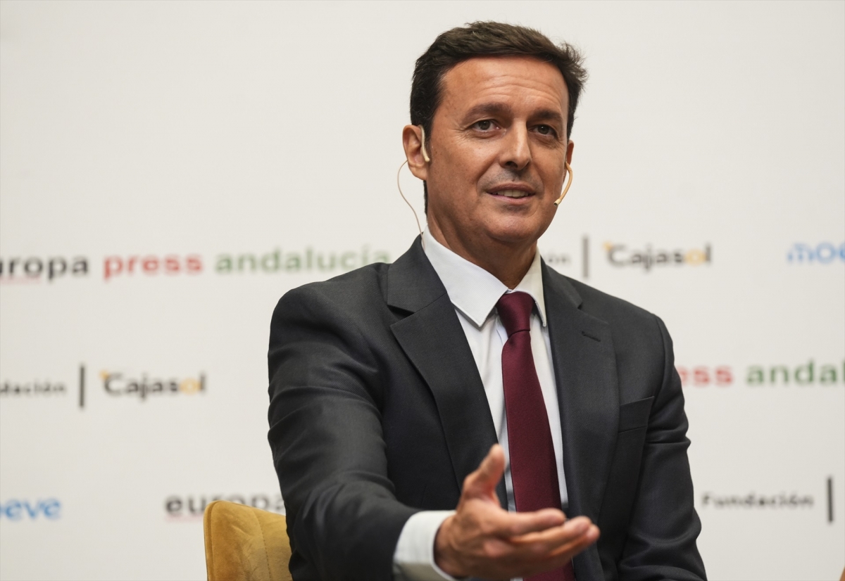 Javier Aureliano García renuncia como presidente de la Diputación de Almería por el caso Mascarillas