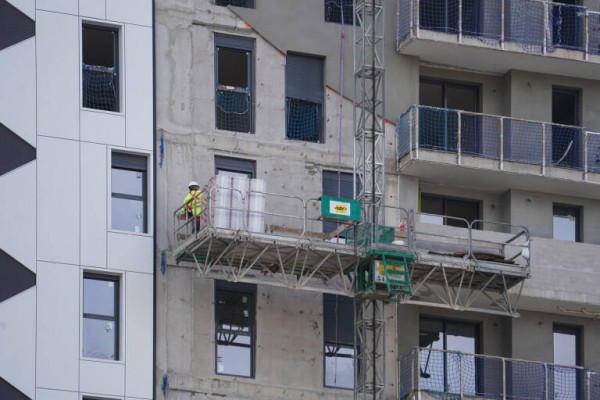 La rehabilitación y la hostelería avivan la economía en Castellón: crece un 17% la creación de empresas