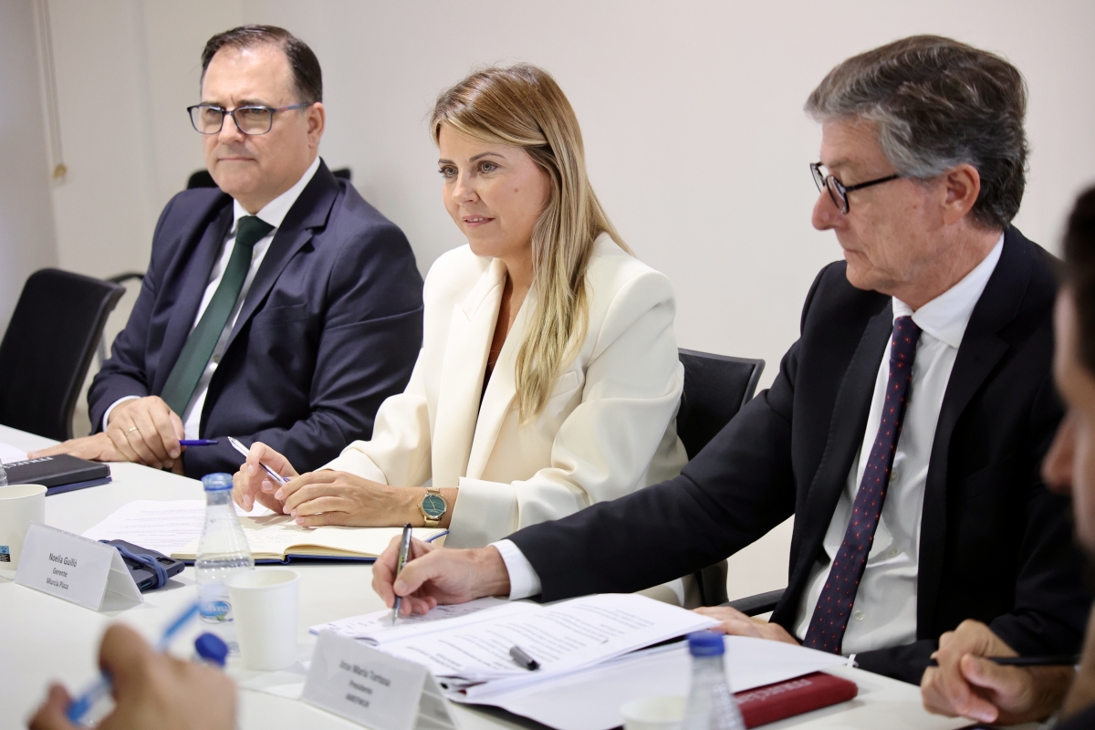 El foro empresarial reunió a los principales representantes del tejido económico y asociativo de la Región - Foto: CPM Imagen El foro empresarial reunió a los principales representantes del tejido económico y asociativo de la Región