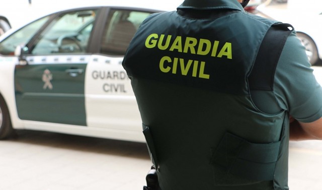 Detenida una ex agente de seguros en Alicante por estafar 800.000 en fondos y pólizas a 27 clientes
