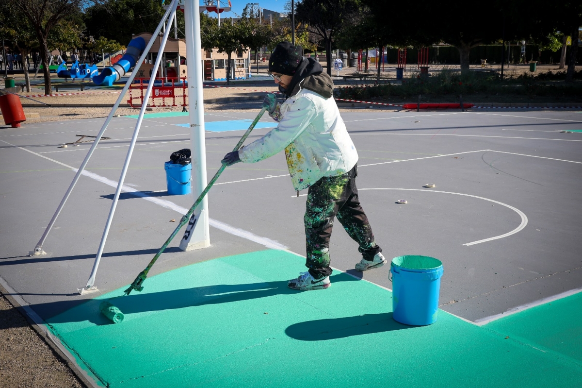 Torrent inicia la transformación de las nuevas pistas deportivas del Parc Central 