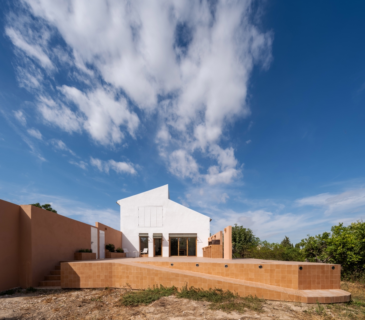 Rehabilitación entre limoneros, un proyecto de Pepa Díaz - Foto: DAVID FRUTOS Rehabilitación entre limoneros, un proyecto de Pepa Díaz