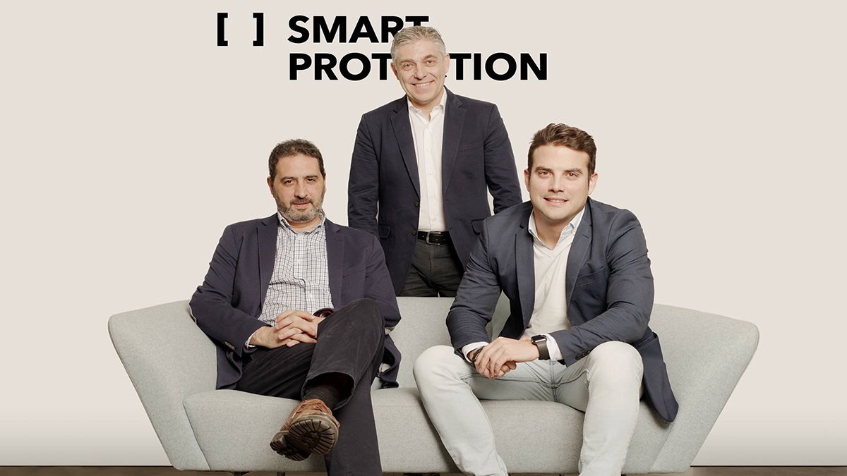 Fundadores de Smart Protection. - Fundadores de Smart Protection.
