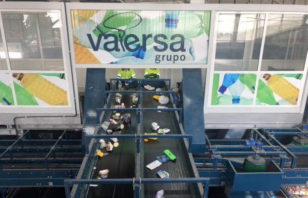 La Generalitat firma un convenio con Nestlé-Nespresso para reciclar cápsulas en Benidorm
