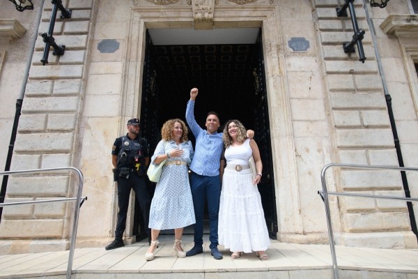 Relevos en las alcaldías valencianas: así han sido todas las mociones de censura de la legislatura 2023-2027