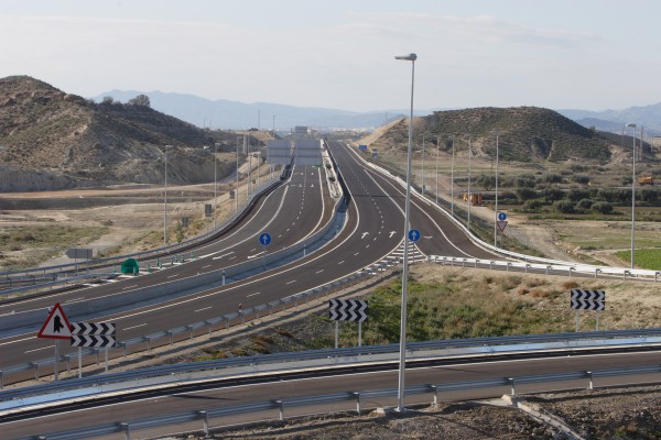 Arroyo pide la gratuidad de la autopista Cartagena-Vera y que Transportes renuncie a las ganancias, en beneficio de vecinos y turismo