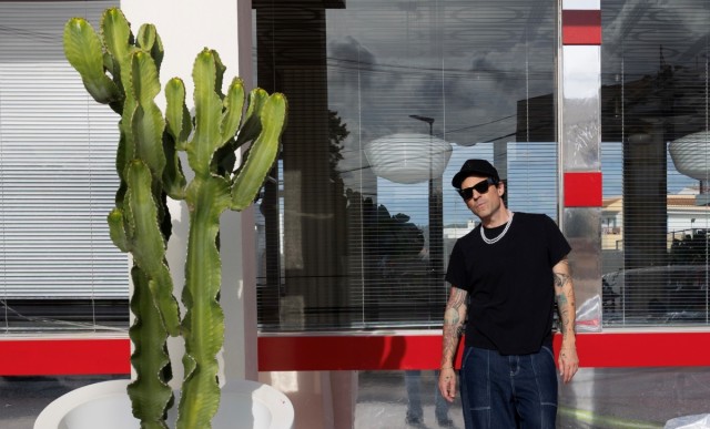 L. A. llega a la sala REM de Murcia: 