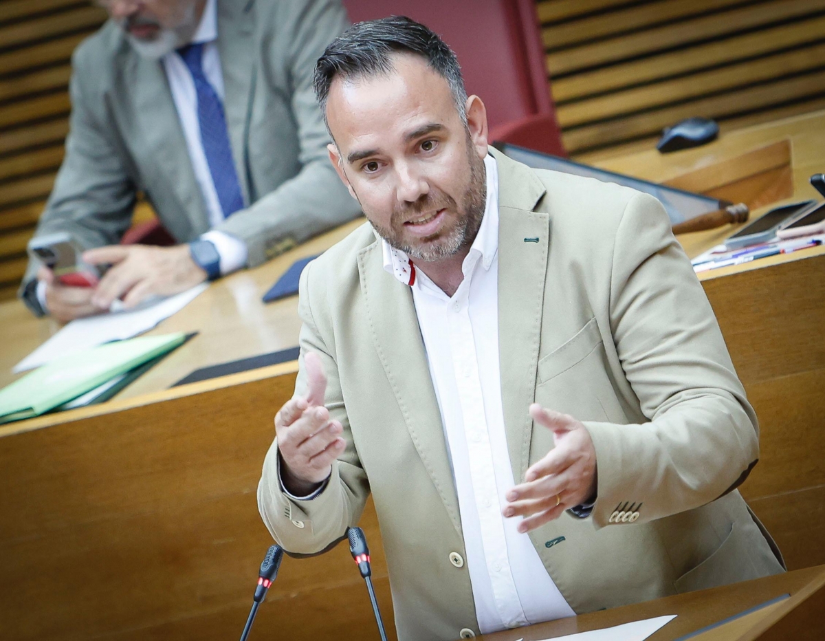 Simó (PSPV) alerta de que la unidad quirúrgica vertebral del General 