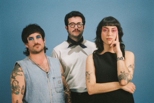 Los 'autodefinidos' de la cultura: Cien Galgos en tres canciones