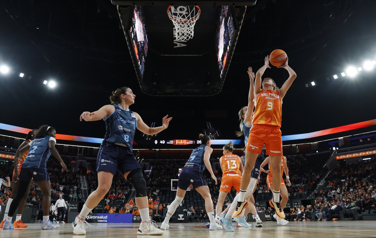 Valencia Basket vuelve al Roig Arena con un gran triunfo (89-59)