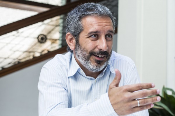 La candidatura de Carbonell se revuelve y el consenso en el Bloc se aleja
