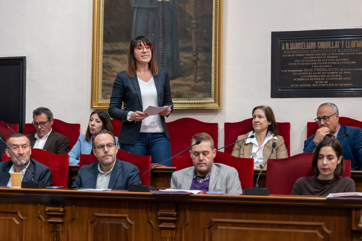La concejal del PSOE, Patricia Macià - - Foto: PEPE OLIVARES La concejal del PSOE, Patricia Macià -