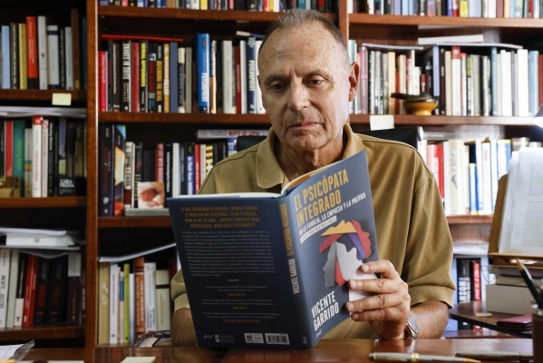 Vicente Garrido: 