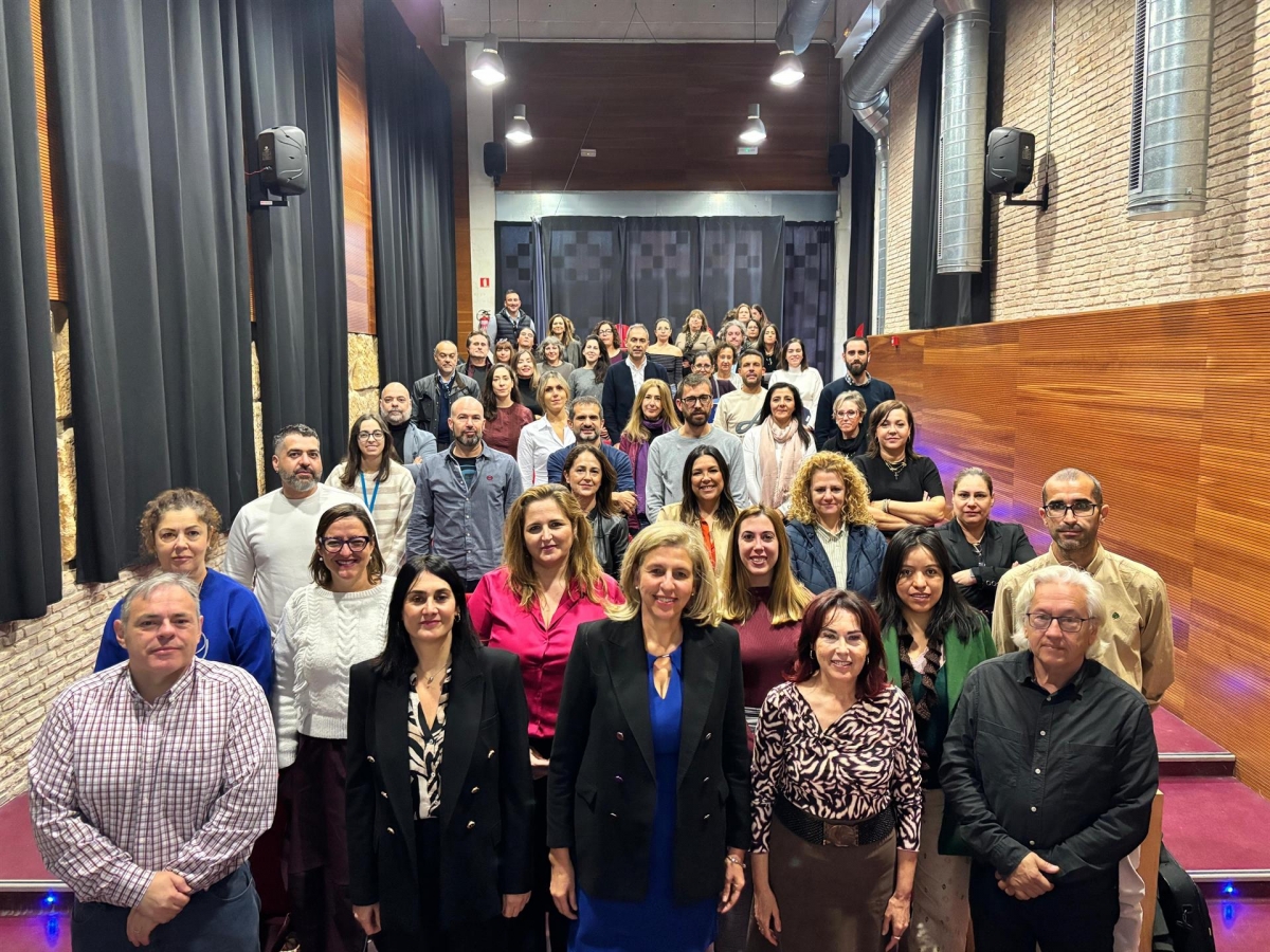 Las profesiones TIC, la hostelería, los cuidados y la construcción lideran el impulso del empleo en Murcia