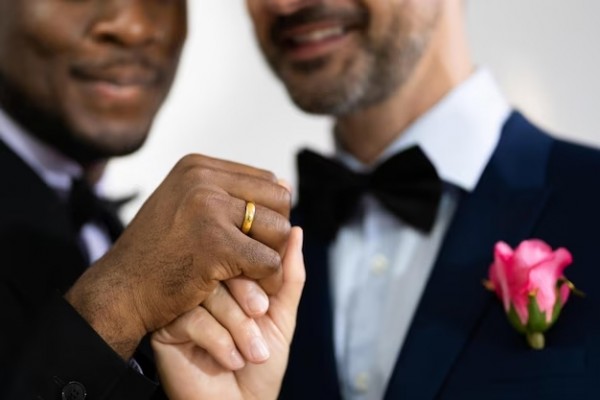El TJUE avisa de que todo Estado miembro debe reconocer el matrimonio homosexual contraído en otro país de la UE