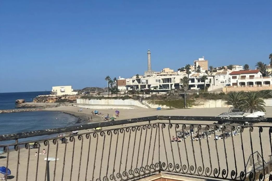 Casa a la venta en Cabo de Palos. Top 2 - Foto: Idealista Casa a la venta en Cabo de Palos. Top 2