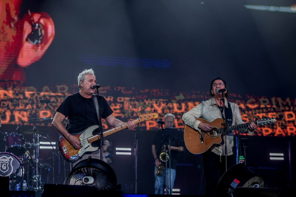 Hombres G revivirán sus 