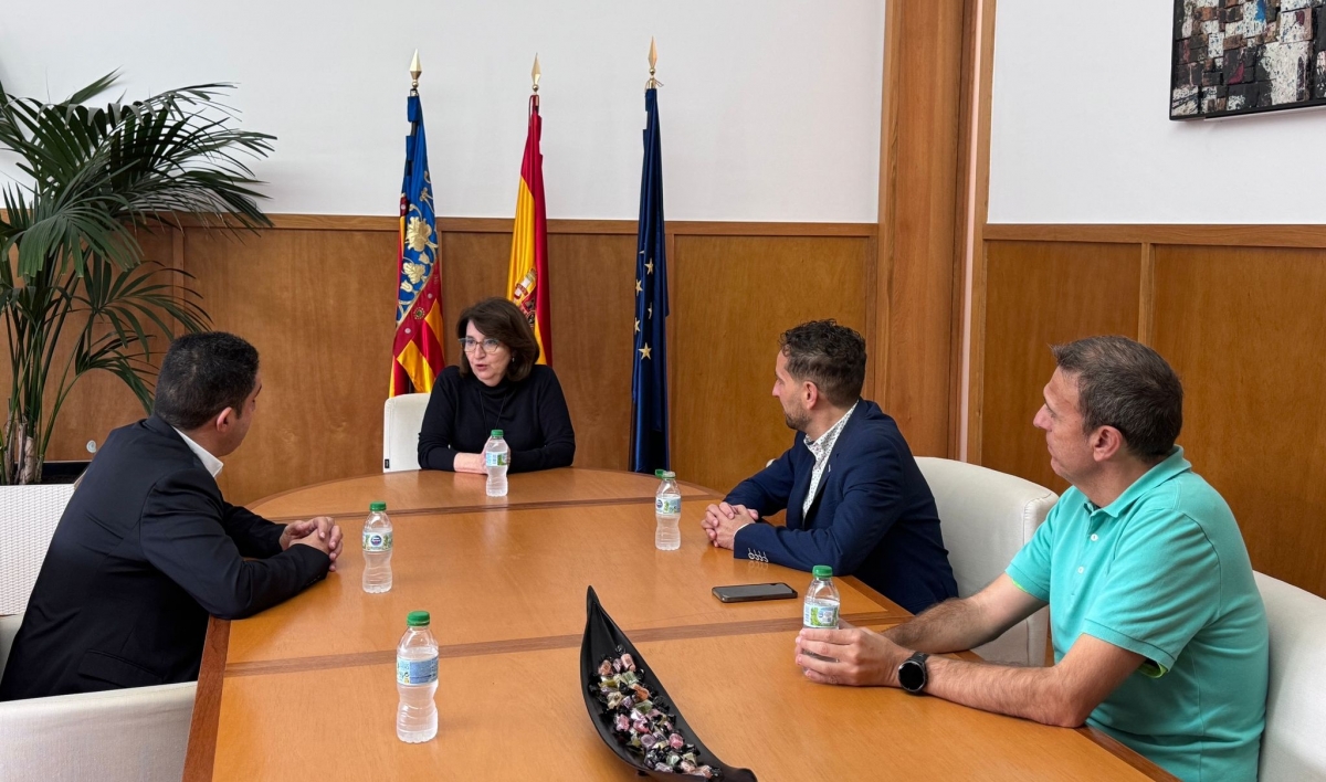 Compromiso para garantizar la seguridad y la atención al alumnado de las PAU en Alcoy