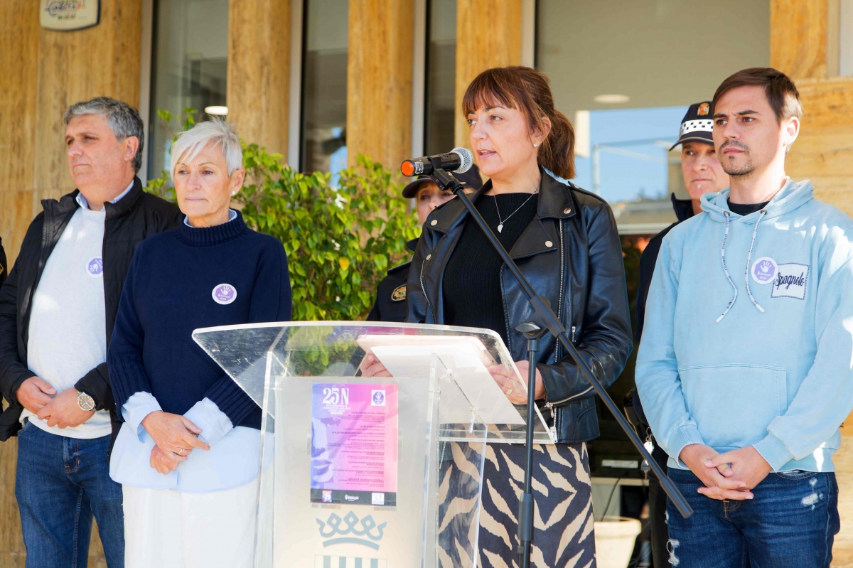 Benicàssim se compromete en el 25N a fortalecer los recursos para erradicar la violencia machista