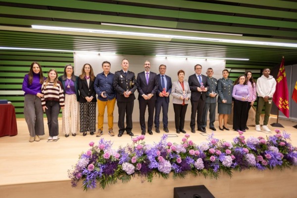 Columbares, Hacienda y la cárcel de Campos del Río reciben los premios Meninas por combatir la violencia contra la mujer