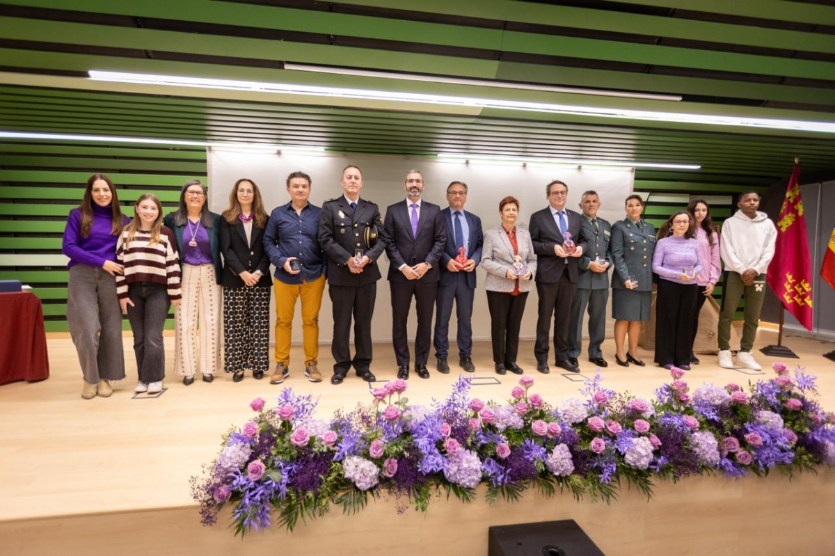 Columbares, Hacienda y la cárcel de Campos del Río reciben los premios Meninas por combatir la violencia contra la mujer