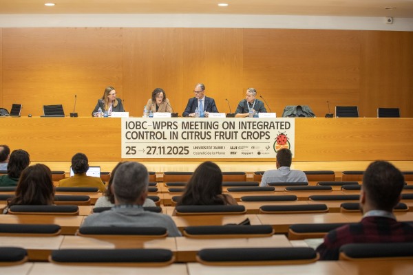 La UJI aborda junto a expertos e investigadores los retos del control biológico y la sanidad de los cítricos