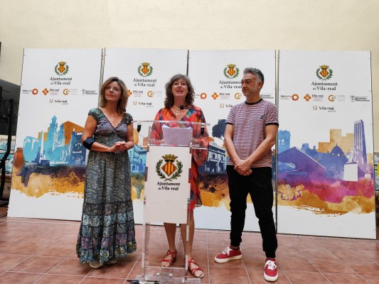 Vila-real inicia la programació d'actes pel centenari d'Estellés amb un recital poeticoteatral