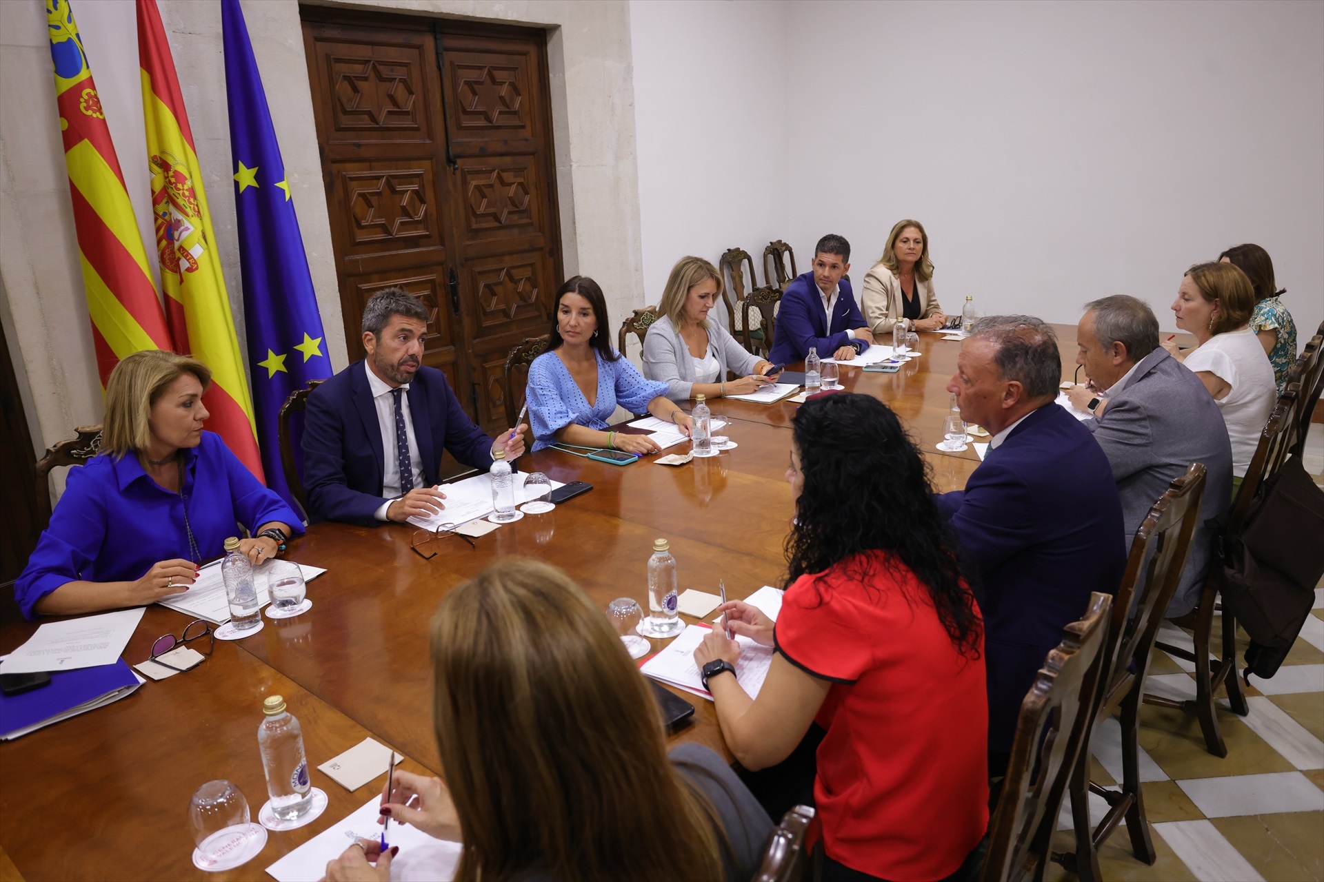 Consell, sindicatos y patronal acuerdan pedir un cambio de financiación y un fondo de nivelación