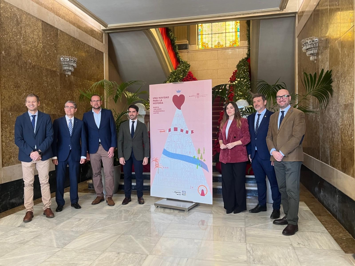 Presentación del cartel y principales actos de la Navidad en Murcia 2025 - Foto: MP Presentación del cartel y principales actos de la Navidad en Murcia 2025