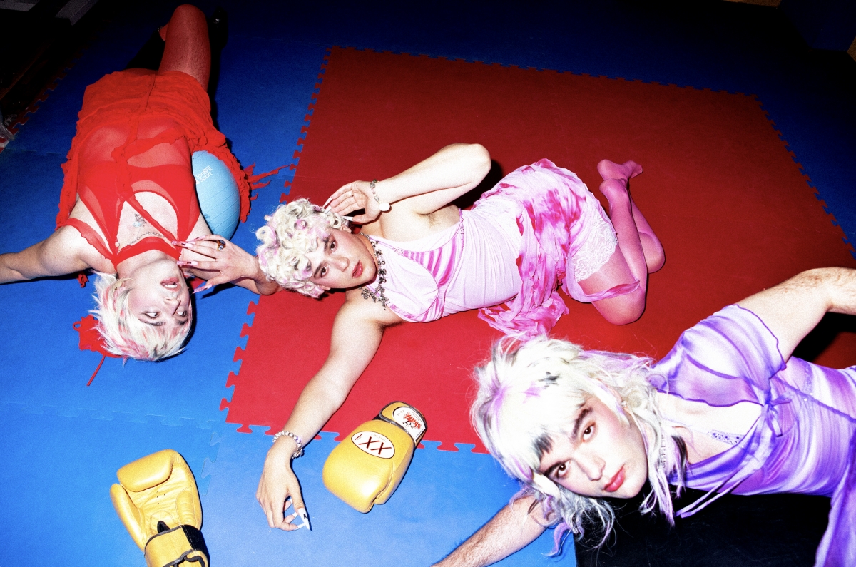 Fades: “El problema és que la nostra identitat mou pasta”