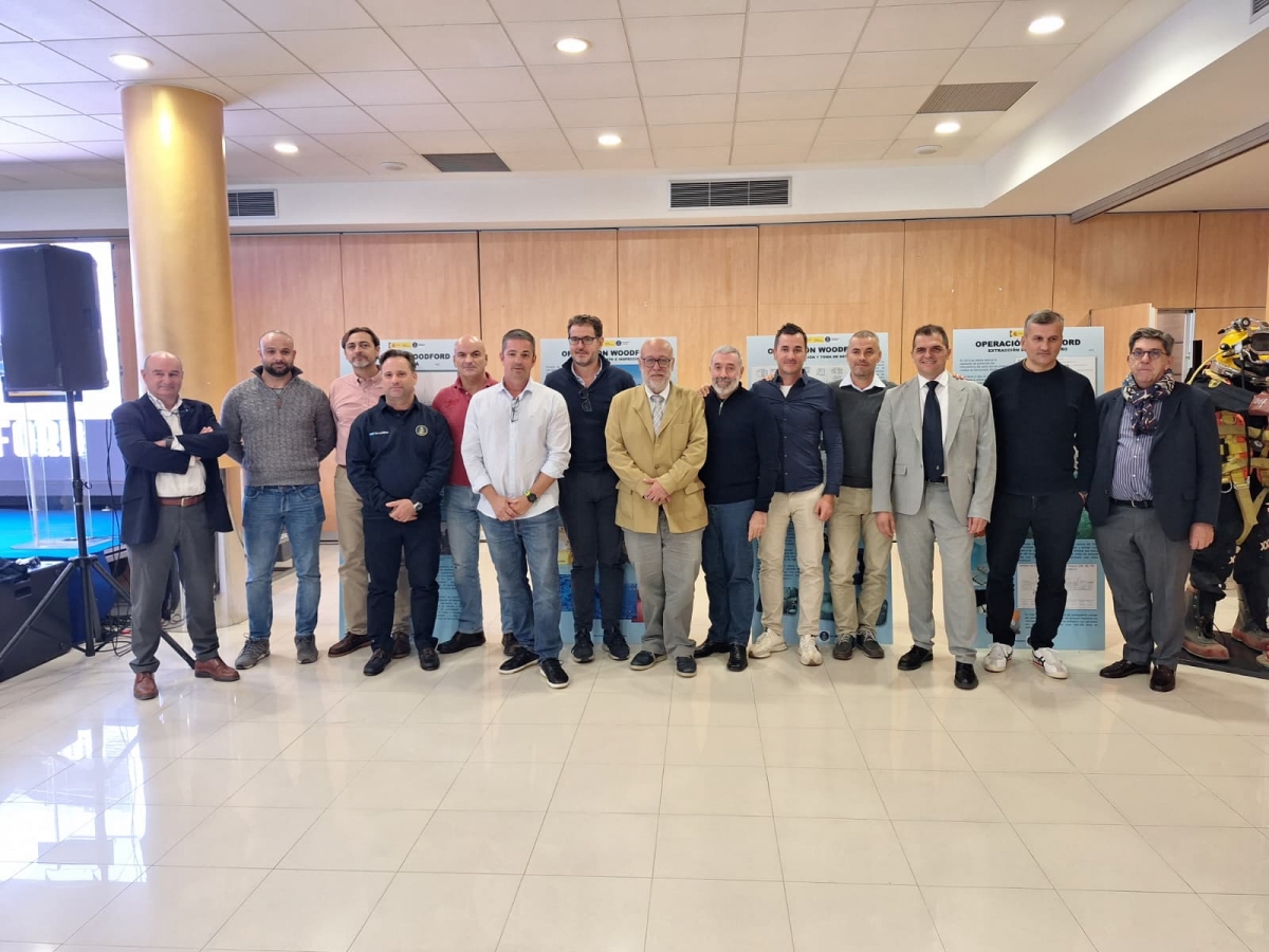 Salvamento Marítimo presenta en Castelló el documental sobre la operación en el petrolero Woodford