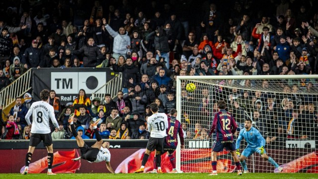 El gol de Hugo Duro en el derbi, nominado a 'gol del mes' de LaLiga