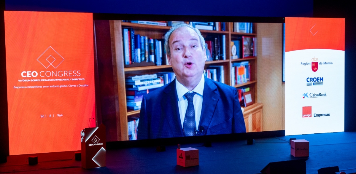 Jordi Hereu, ministro de Industria y Turismo, clausura el VI Foro sobre Liderazgo Empresarial y Directivo.