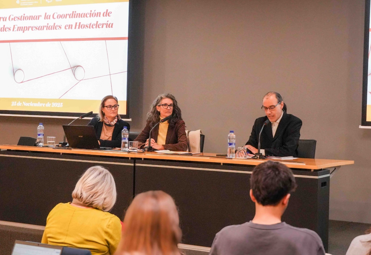 Hostelería Valencia presenta la guía para gestionar la coordinación de actividades empresariales en hostelería