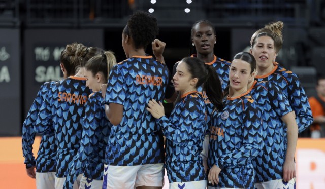 Valencia Basket estudia el mercado y la continuidad de Ben Abdelkader para reforzar al equipo