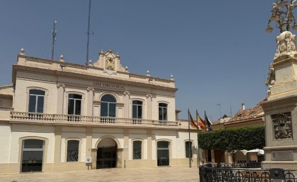 Polémica por la tasa de residuos en Alfafar: partirá de una misma cuota de 92 euros para todas las viviendas 