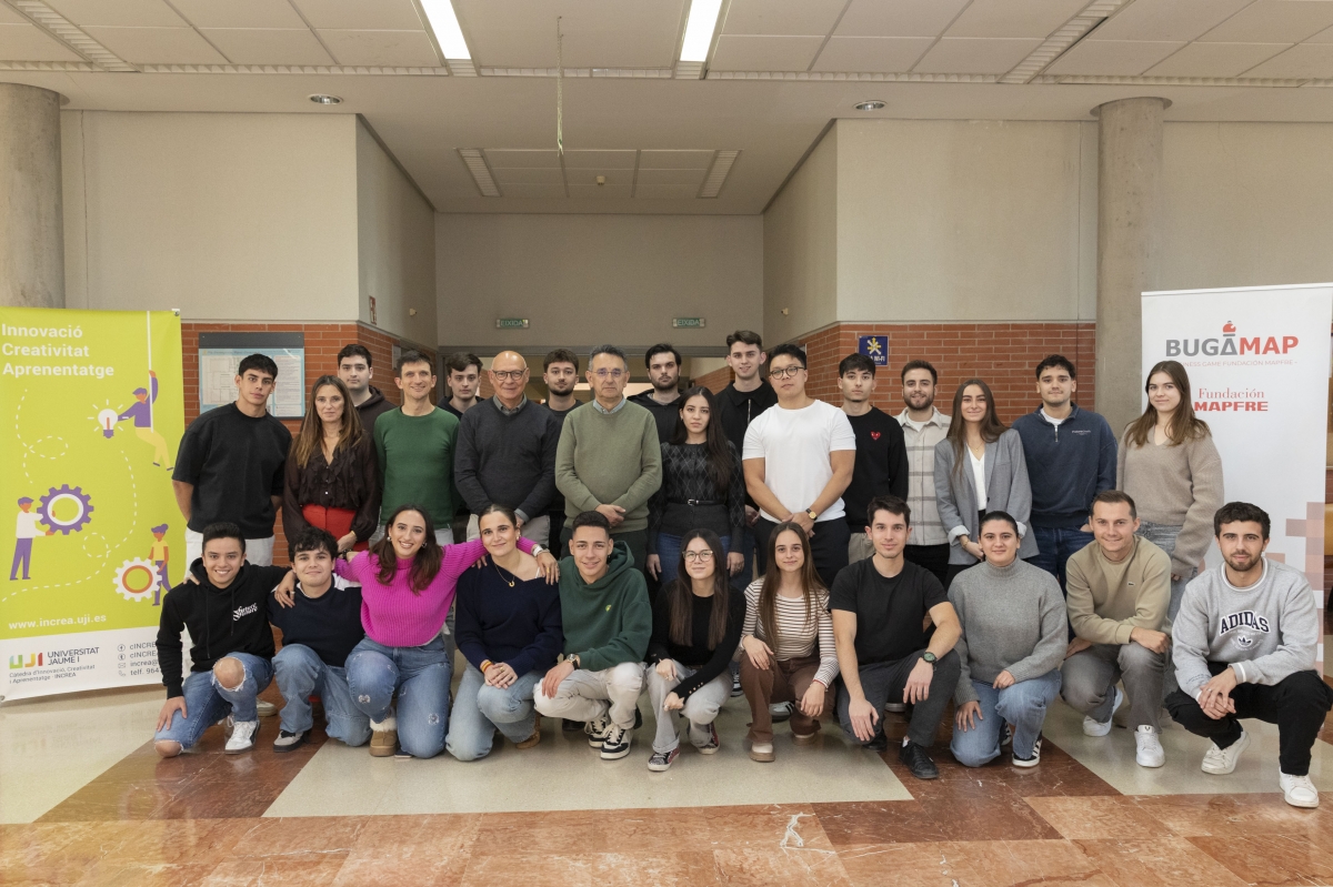 La UJI reta a 25 estudiantes a tomar decisiones estratégicas en el mercado global de seguros