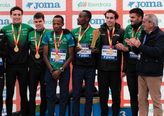 El yeclano Alejandro Ortuño, campeón nacional de cross con el Facsa-Playas de Castellón