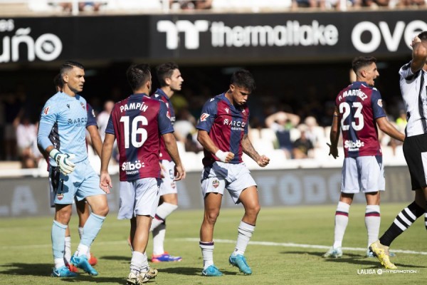 El Levante ha ganado ya la mitad de partidos fuera que en todo el curso pasado

