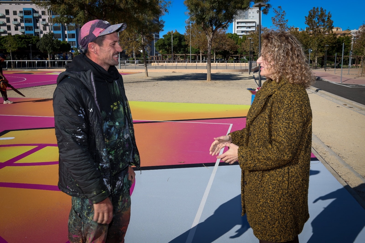 Torrent culmina la transformación artística de las pistas deportivas del Parc Central 